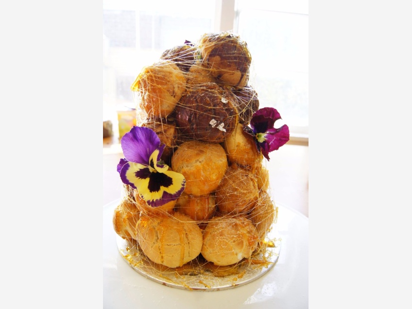 Desserts, Croquembouche, Cupcakes, Brownies, Macarons, Marshmallows, Meringues, Tarts, Entremet, Cookies, Dessert table,  -